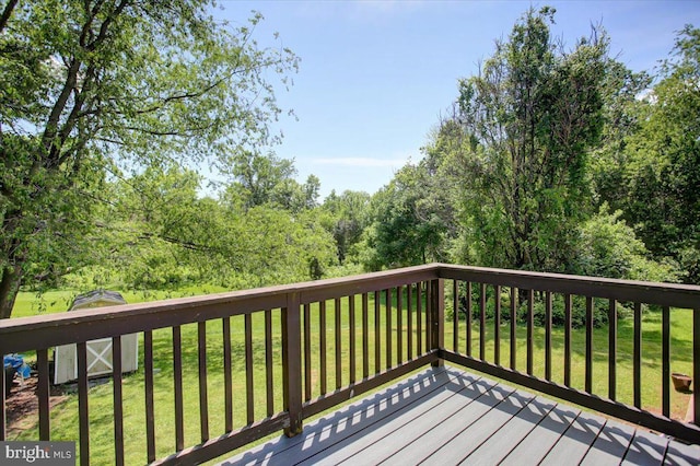 102 Andover Ct, Frederick, MD 21702 - wooden deck with a yard
