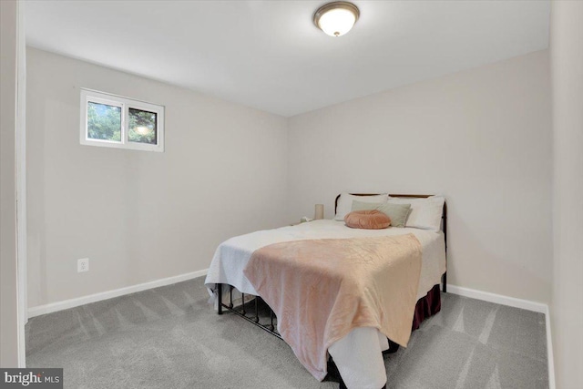 907 Sterling Ct, Herndon, VA 20170 - bedroom with carpet floors and baseboards