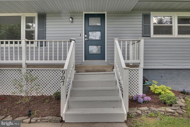 907 Sterling Ct, Herndon, VA 20170 - entrance to property with covered porch