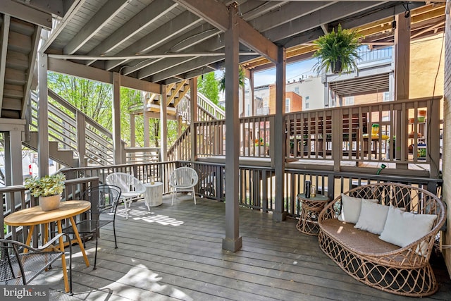 deck with stairway