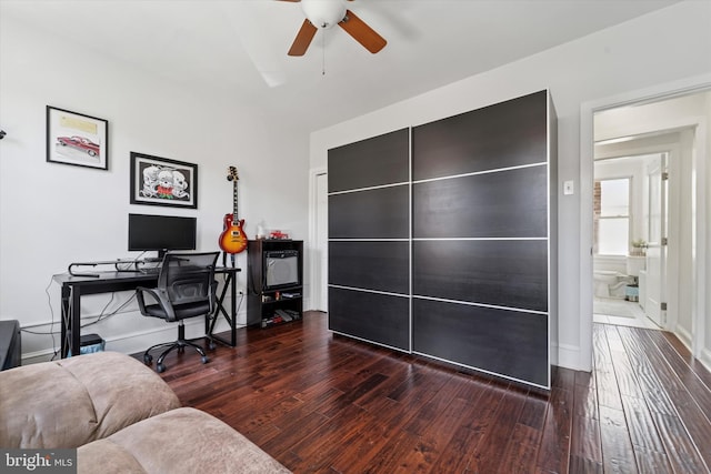 3182 Miller St, Philadelphia, PA 19134 - home office featuring hardwood / wood-style floors and ceiling fan