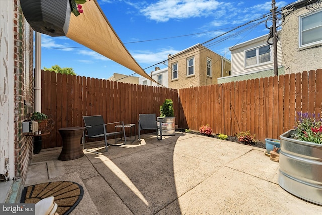3182 Miller St, Philadelphia, PA 19134 - view of patio with a fenced backyard