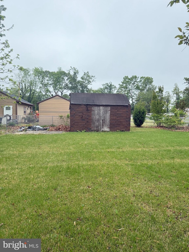 1905 Bellevue Ave, Deptford, NJ 08096 - view of yard with an outdoor structure and a storage shed