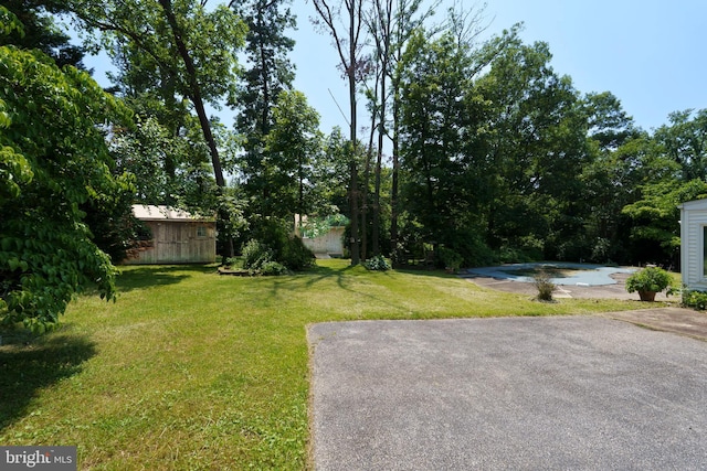 10699 Harding Rd, Laurel, MD 20723 - view of yard