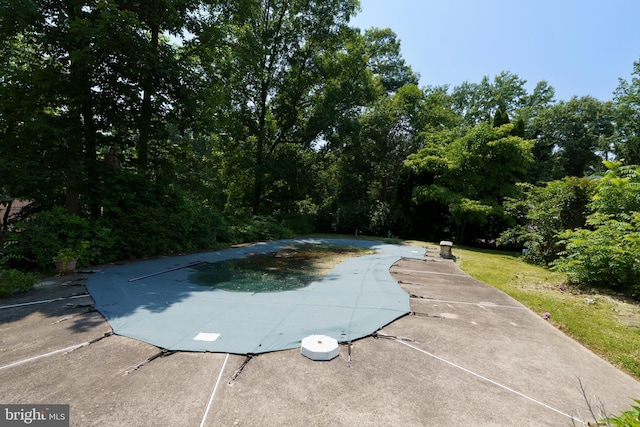 10699 Harding Rd, Laurel, MD 20723 - view of pool