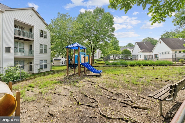 15609 Everglade Ln Unit F002, Bowie, MD 20716 - view of yard with a residential view