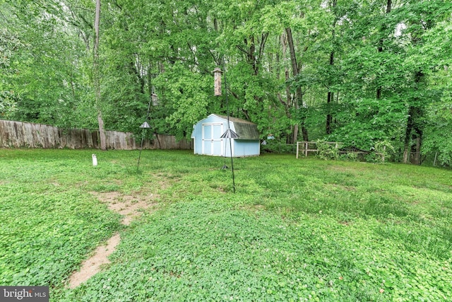 8328 Ridge View Rd, Lusby, MD 20657 - view of yard