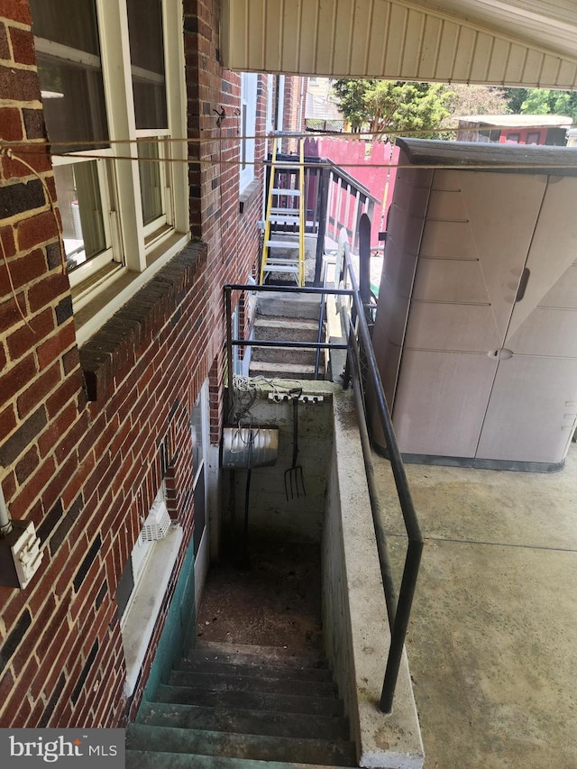 841 Highland Ave, Lancaster, PA 17603 - view of staircase