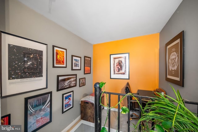 detailed view of baseboards
