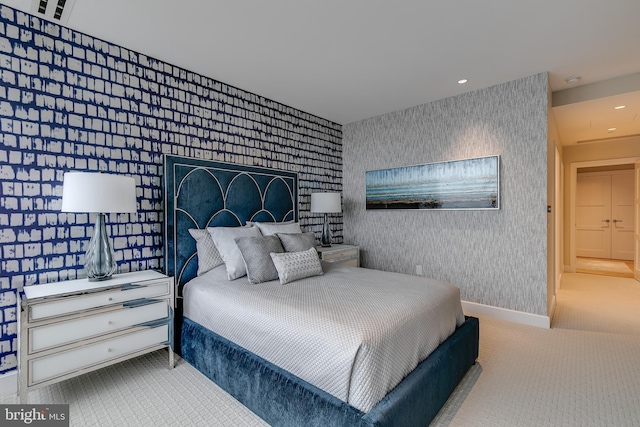 50 S 16th St Unit 5401, Philadelphia, PA 19102 - bedroom featuring carpet flooring, wallpapered walls, and baseboards