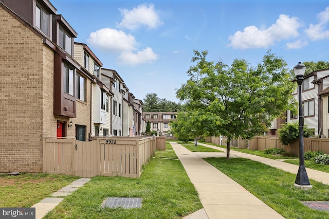 9928 Brookridge Ct, Gaithersburg, MD 20886 - view of community with a residential view