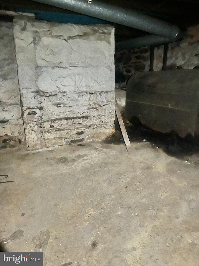 435 S Augusta Ave, Baltimore, MD 21229 - basement view of heating fuel and concrete floors