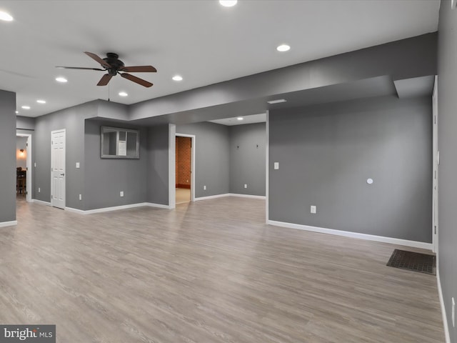17494 Lethridge Cir, Round Hill, VA 20141 - unfurnished living room featuring a ceiling fan, light wood finished floors, and recessed lighting