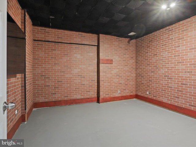 17494 Lethridge Cir, Round Hill, VA 20141 - below grade area featuring brick wall
