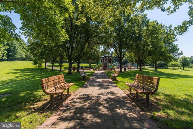 103 Barnsfield Ct Unit 227, Gaithersburg, MD 20878 - view of home's community with a yard