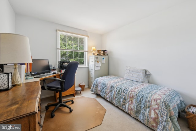 2 Tomahawk Dr, Marlton, NJ 08053 - carpeted bedroom with a desk