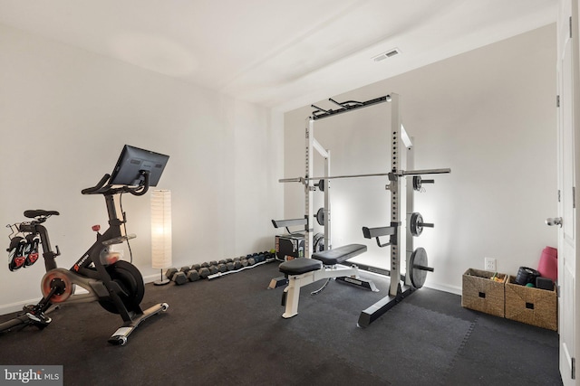 42030 Zircon Dr, Aldie, VA 20105 - workout room with baseboards