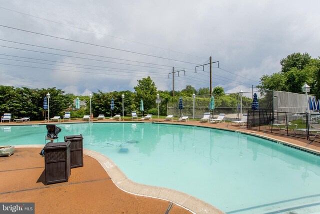 48 Bonnie Gellman Ct Unit B48, Philadelphia, PA 19114 - view of community pool