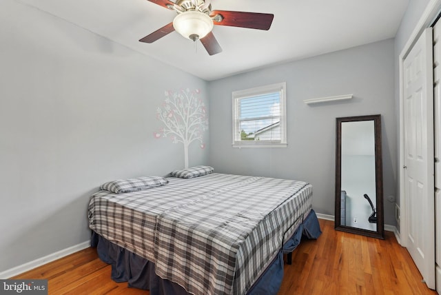11 Moro Dr, Hamilton, NJ 08619 - bedroom with wood finished floors, a closet, baseboards, and ceiling fan
