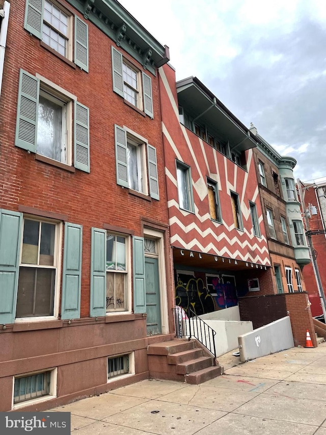 1601 W Girard Ave, Philadelphia, PA 19130 - view of building exterior