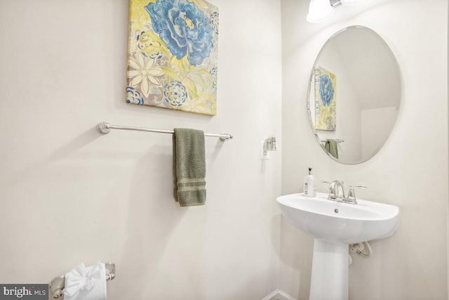 444 Exchange Ave Unit 444, Gaithersburg, MD 20878 - view of bathroom