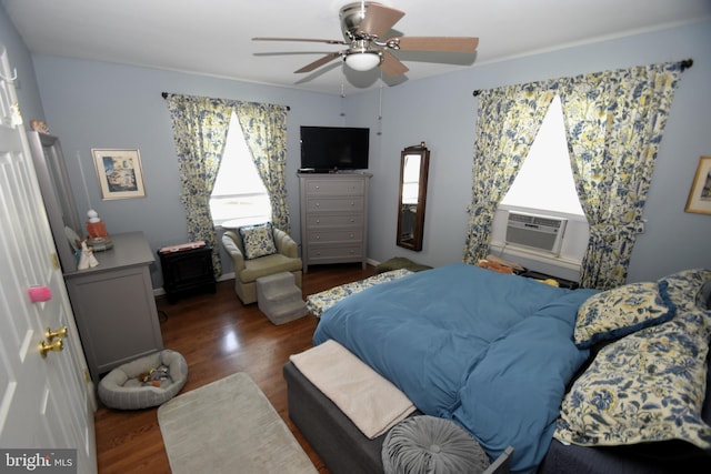10 Casimir Ct, New Castle, DE 19720 - bedroom featuring wood finished floors, ceiling fan, and cooling unit