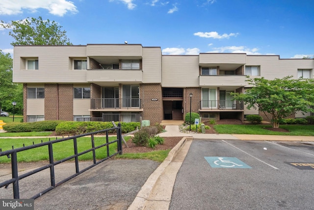 10234 Prince Pl Unit 17-T2, Upper Marlboro, MD 20774 - view of property with uncovered parking