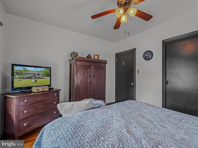 9 S Laurel Ave, Berkeley Springs, WV 25411 - bedroom featuring wood finished floors and a ceiling fan