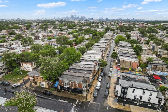 2562 N 31st St, Philadelphia, PA 19132 - view of property location with city skyline