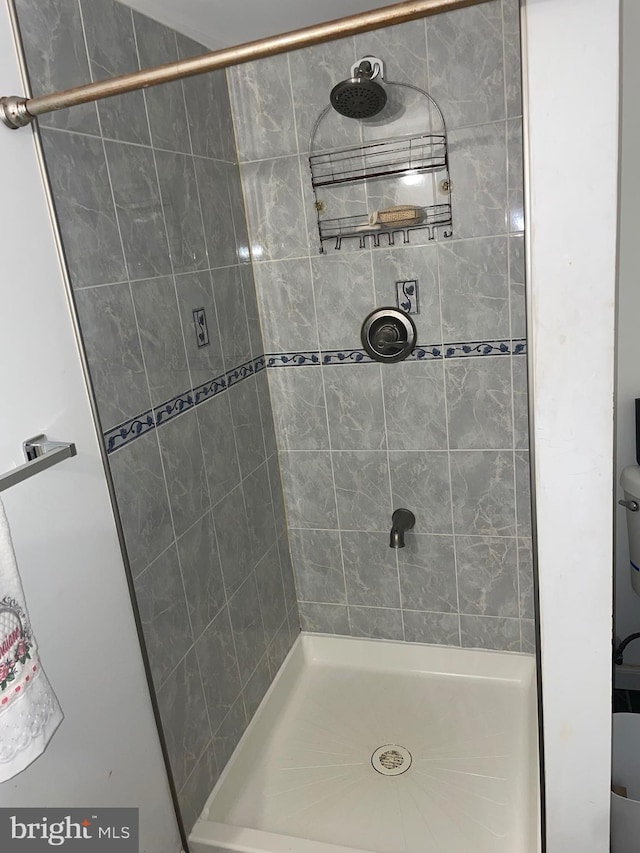 3110 Wellington St, Philadelphia, PA 19149 - full bath featuring a shower stall
