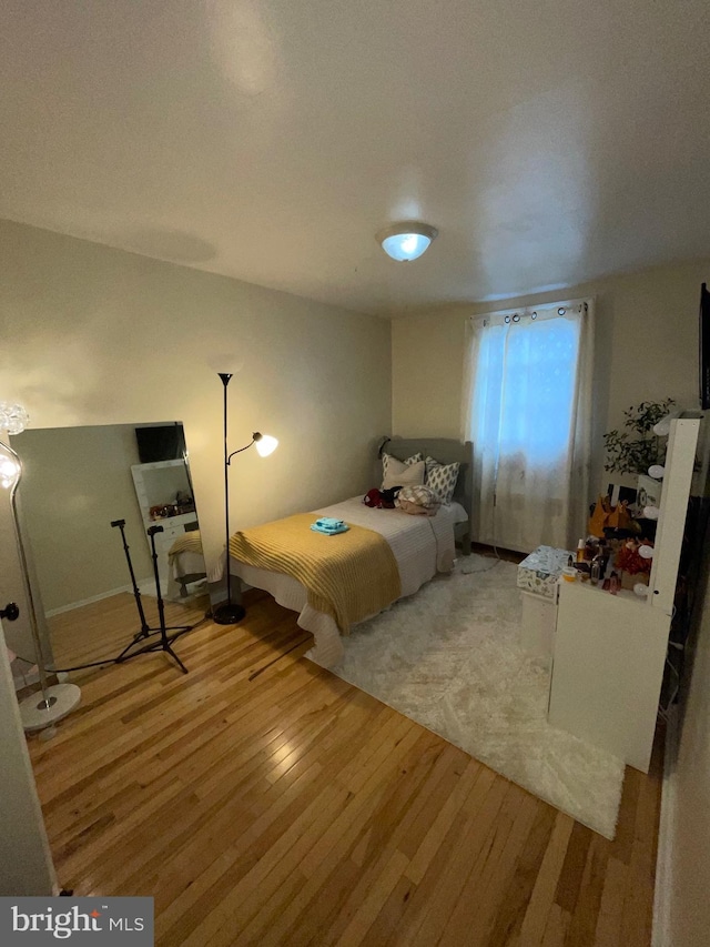 3110 Wellington St, Philadelphia, PA 19149 - bedroom with wood finished floors