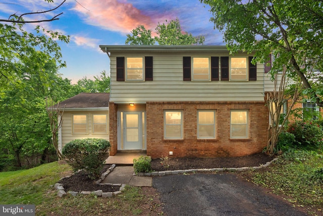 513 Tavenner Ct, Sterling, VA 20164 - view of front of property with brick siding