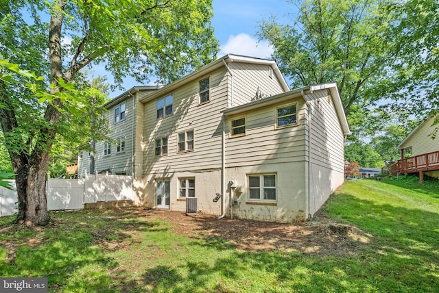 513 Tavenner Ct, Sterling, VA 20164 - view of rear view of house
