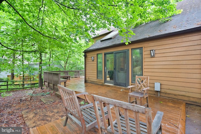 deck featuring fence