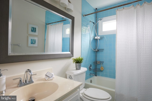 2723 Deer Ridge Dr, Silver Spring, MD 20904 - full bath featuring shower / tub combo, toilet, and vanity