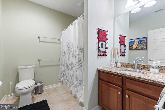8435 Peace Lily Ct Unit 314, Lorton, VA 22079 - full bath featuring baseboards, toilet, vanity, and a shower with curtain
