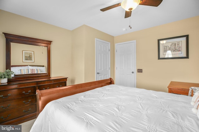 bedroom with ceiling fan