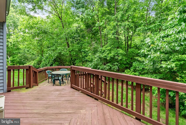 5212 Braywood Dr, Centreville, VA 20120 - wooden terrace with outdoor dining space