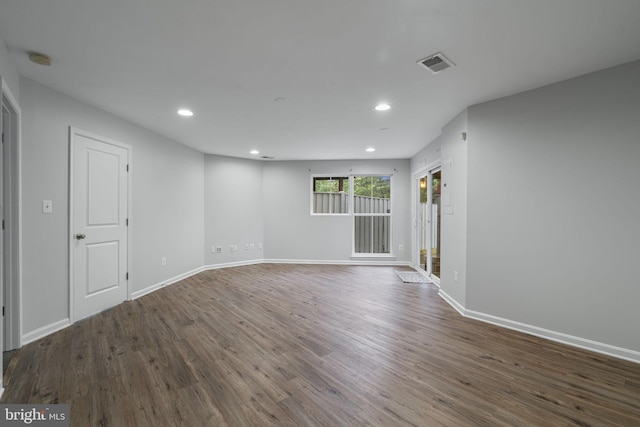 23466 Twin Falls Ter, Brambleton, VA 20148 - unfurnished room featuring recessed lighting, wood finished floors, a smoke detector, and baseboards