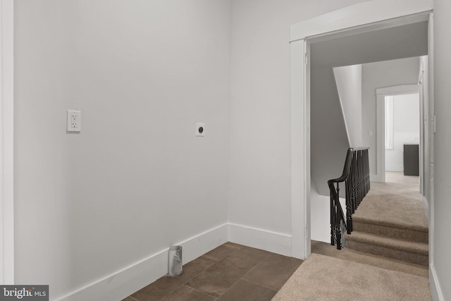 442 S Prince St, Lancaster, PA 17603 - stairway with baseboards