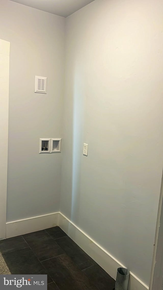 442 S Prince St, Lancaster, PA 17603 - laundry room with hookup for a washing machine and baseboards