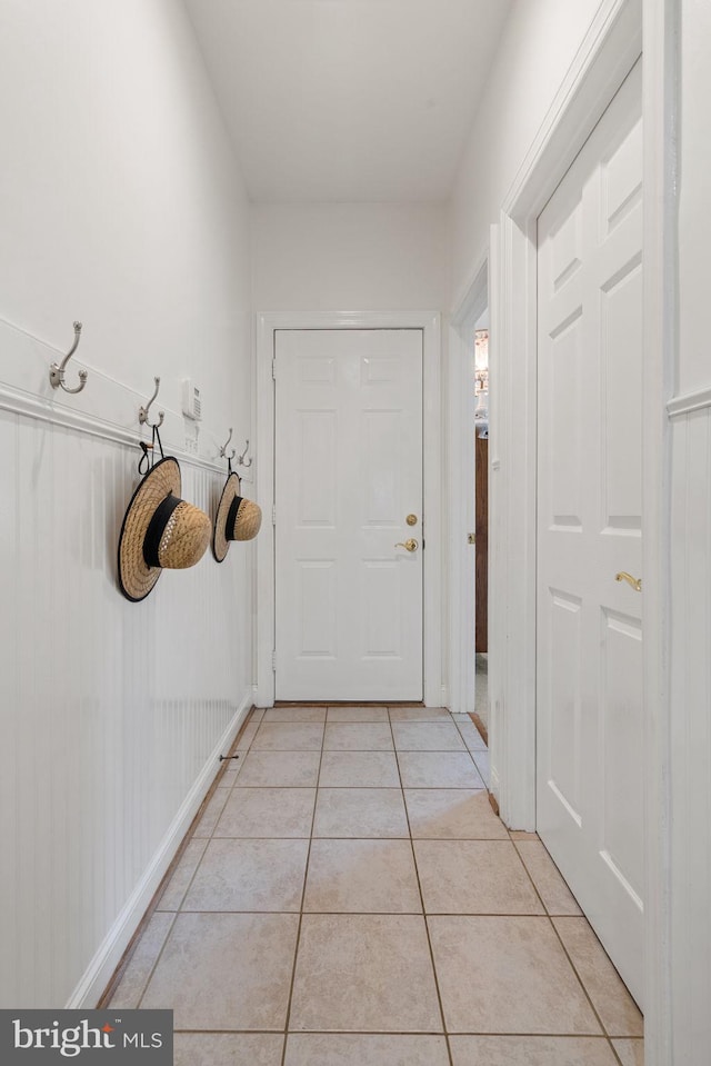 7814 Abbey Oaks Ct, Manassas, VA 20112 - doorway to outside with light tile patterned floors