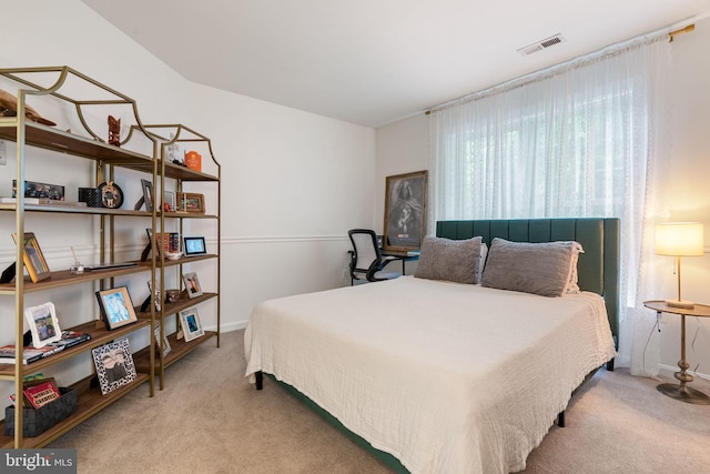 7814 Abbey Oaks Ct, Manassas, VA 20112 - carpeted bedroom with baseboards