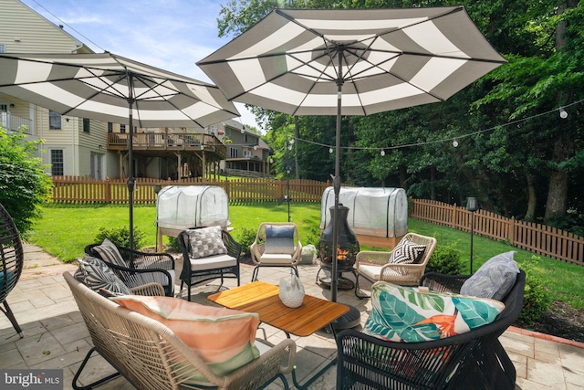 7814 Abbey Oaks Ct, Manassas, VA 20112 - view of patio / terrace with outdoor lounge area