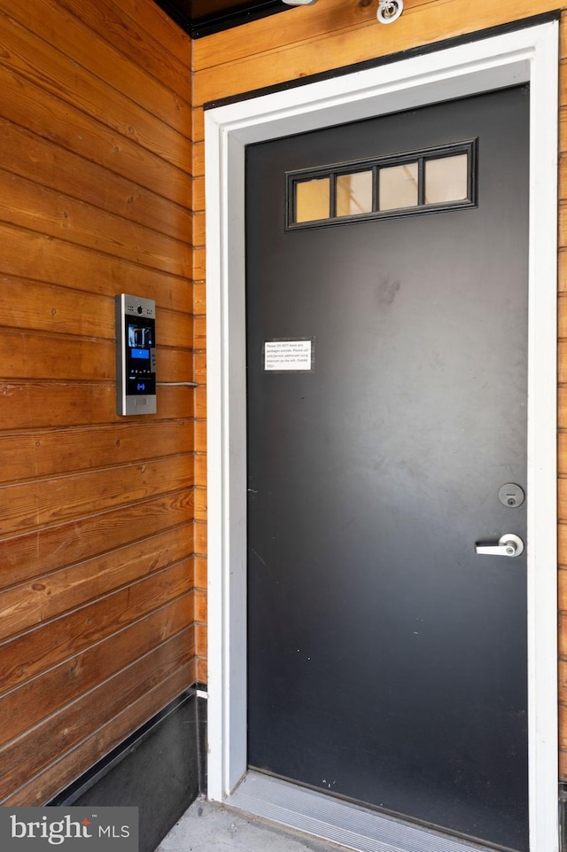 1716 Cambridge St Unit 3, Philadelphia, PA 19130 - view of exterior entry