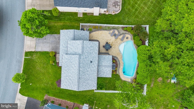 6281 Hidden Clearing, Columbia, MD 21045 - bird's eye view of a pool area