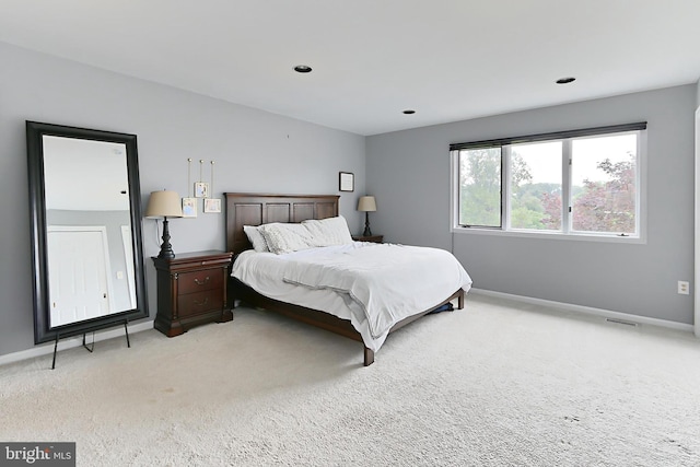 4501 Highland Green Ct, Alexandria, VA 22312 - bedroom featuring light carpet and baseboards