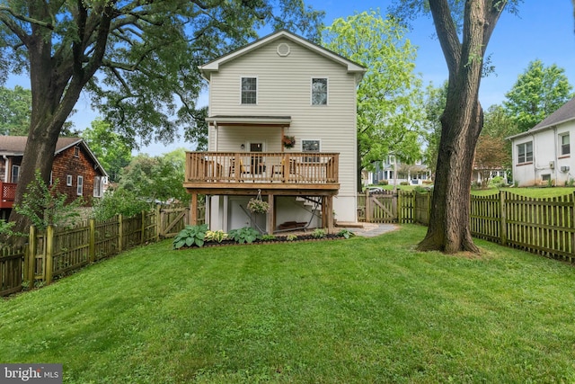 23 Linden Ave, Annapolis, MD 21401 - rear view of property featuring a wooden deck