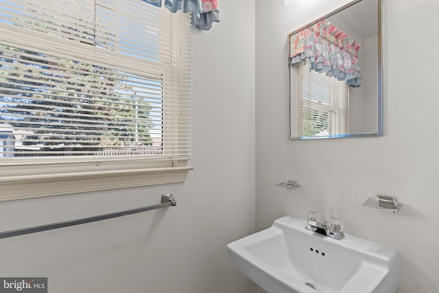 407 Stanford Rd, Fairless Hills, PA 19030 - bathroom featuring a sink