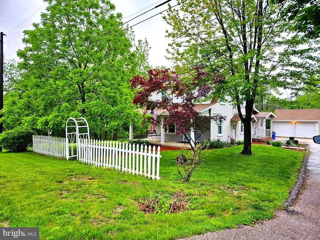 view of yard featuring a porch